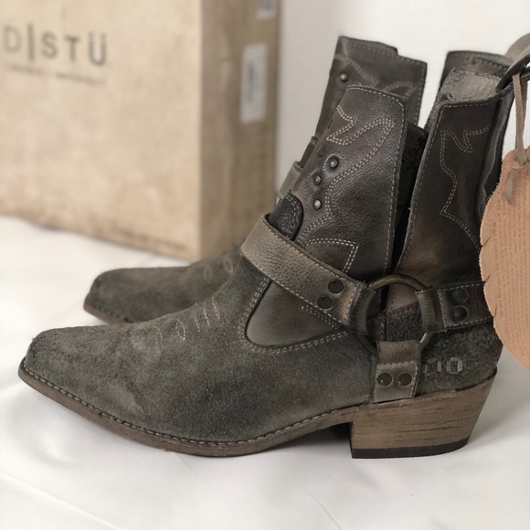 Bed Stu Canada taupe leather Western V-cut bootie - Picture 3 of 12